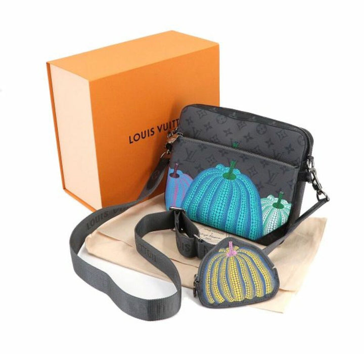 Louis Vuitton - Monogram Eclipse Reverse LV x YK Trio Messenger (Used)